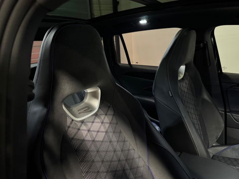 Volkswagen Tiguan 1.5 eTSI R-Line Edition PANO KEYLESS CAM