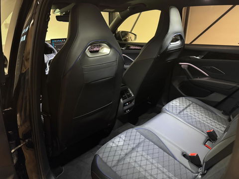 Volkswagen Tiguan 1.5 eTSI R-Line Edition PANO KEYLESS CAM