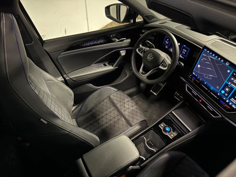 Volkswagen Tiguan 1.5 eTSI R-Line Edition PANO KEYLESS CAM