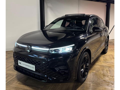 Volkswagen Tiguan 1.5 eTSI R-Line Edition PANO KEYLESS CAM