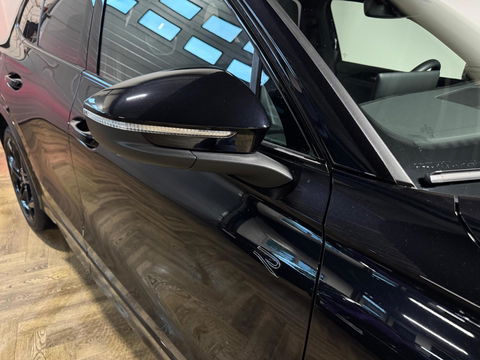 Volkswagen Tiguan 1.5 eTSI R-Line Edition PANO KEYLESS CAM
