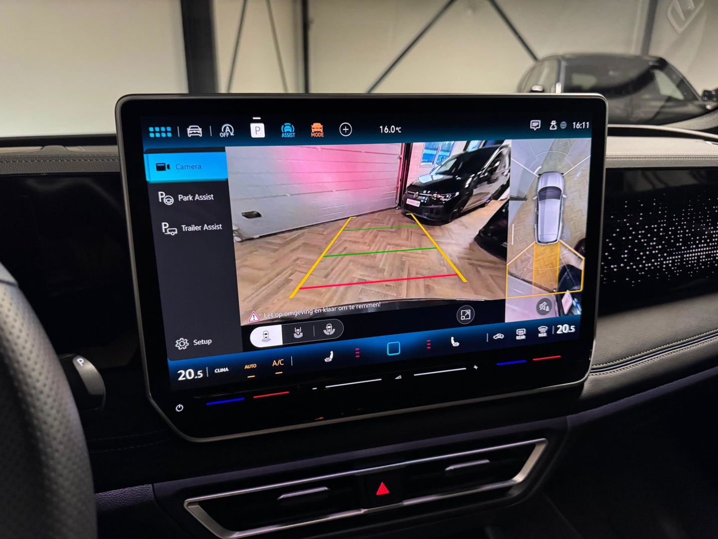 Volkswagen Tiguan 1.5 eTSI R-Line Edition PANO KEYLESS CAM