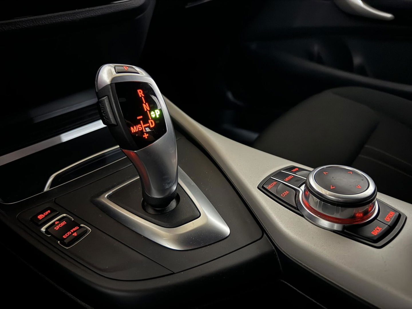 BMW 1 Serie 118i Sport Line Navi Cruise Trekh. NAP