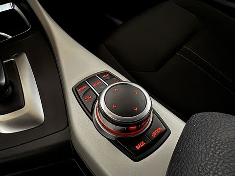 BMW 1 Serie 118i Sport Line Navi Cruise Trekh. NAP