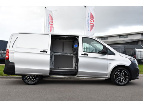 Mercedes-Benz Vito 116 CDI L2 PB Edition Camera, Cruise, Stoelverwarming, 164pk, Automaat, multimedia, 2 x Stoel,