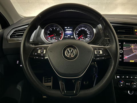 Volkswagen Tiguan 1.4 TSI ACT Carplay ACC Stoelver. Camera Trekh.
