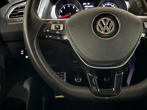 Volkswagen Tiguan 1.4 TSI ACT Carplay ACC Stoelver. Camera Trekh.