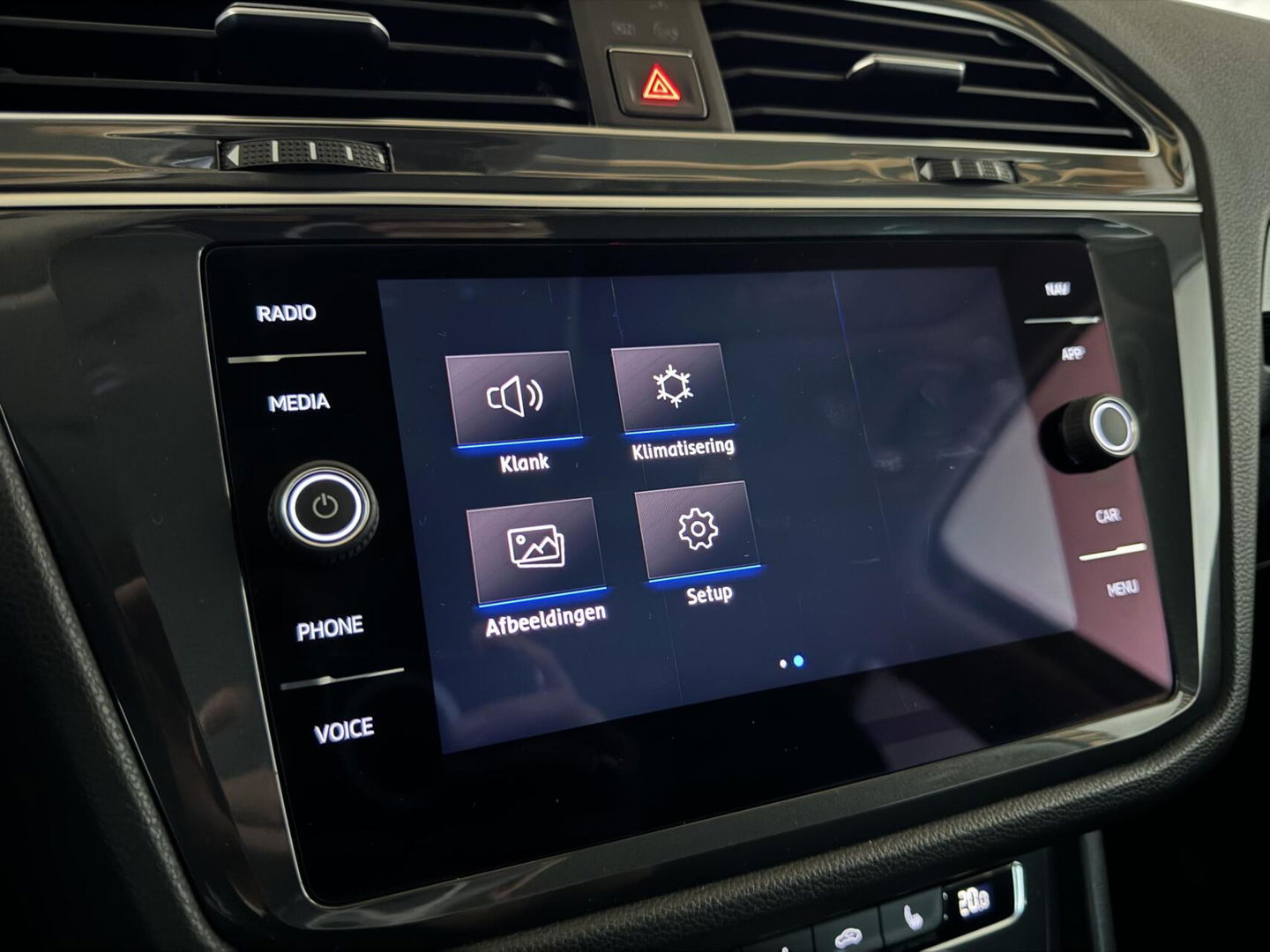 Volkswagen Tiguan 1.4 TSI ACT Carplay ACC Stoelver. Camera Trekh.