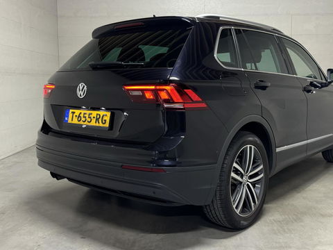 Volkswagen Tiguan 1.4 TSI ACT Carplay ACC Stoelver. Camera Trekh.