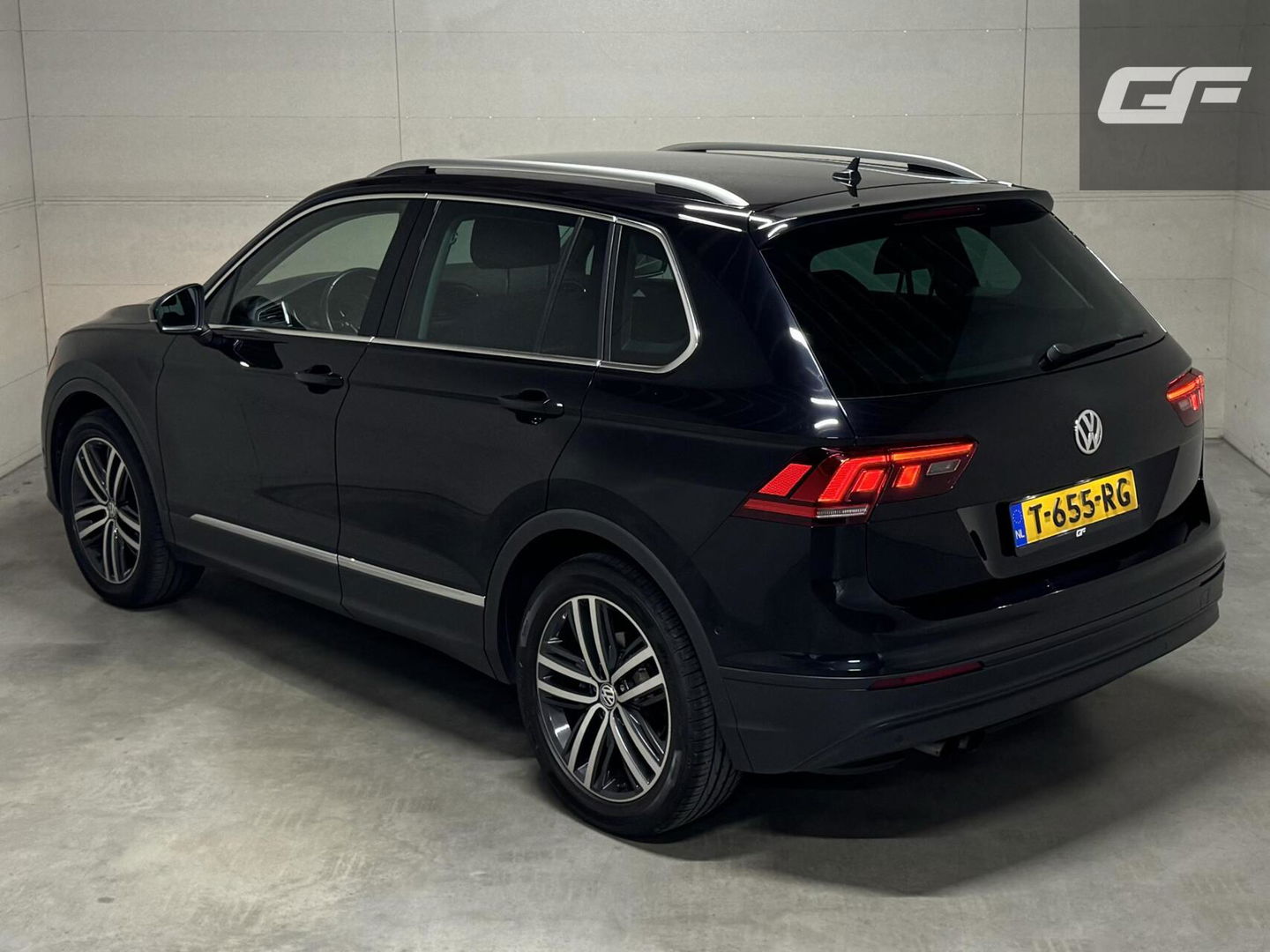 Volkswagen Tiguan 1.4 TSI ACT Carplay ACC Stoelver. Camera Trekh.