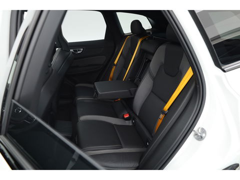 Volvo XC60 2.0 T8 Plug-in-hybrid AWD Polestar Engineered | Öhlins |Bowers & Wilkins | Trekhaak | alarm | 360 camera |  gelaagd glas |