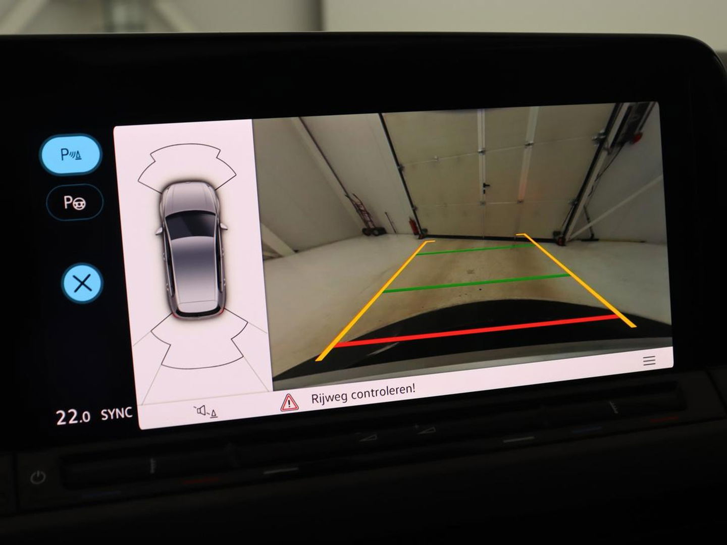 Volkswagen Golf 1.5 eTSI Style | Panoramadak | Automaat 1.5 eTSI Style | Panoramadak | Automaat | Navigatie | Memory | Adaptive cruise | Camera | Park assist | Carplay | Sfeerverlichting | Lane assist