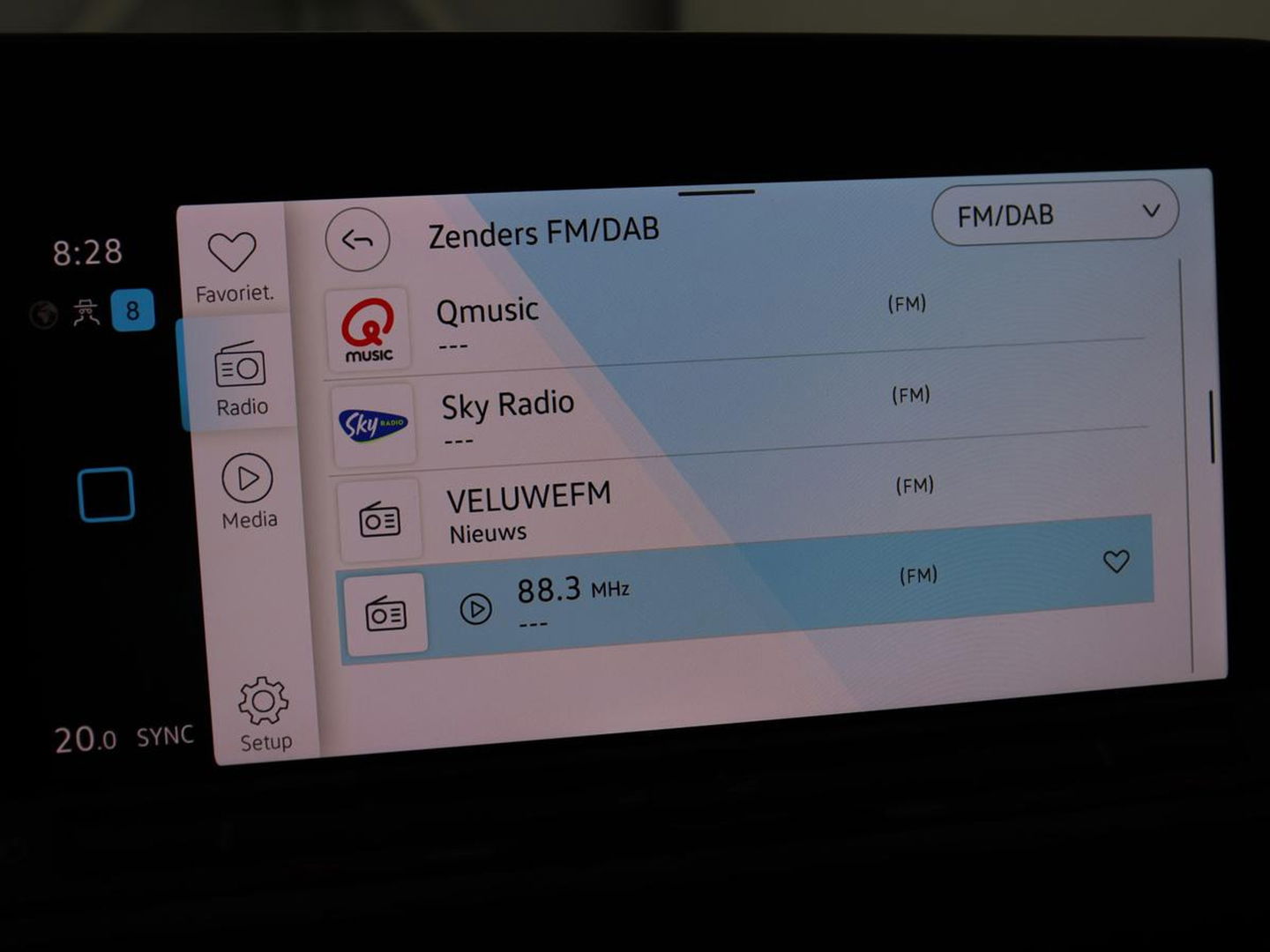 Volkswagen Golf 1.5 eTSI Style | Panoramadak | Automaat 1.5 eTSI Style | Panoramadak | Automaat | Navigatie | Memory | Adaptive cruise | Camera | Park assist | Carplay | Sfeerverlichting | Lane assist