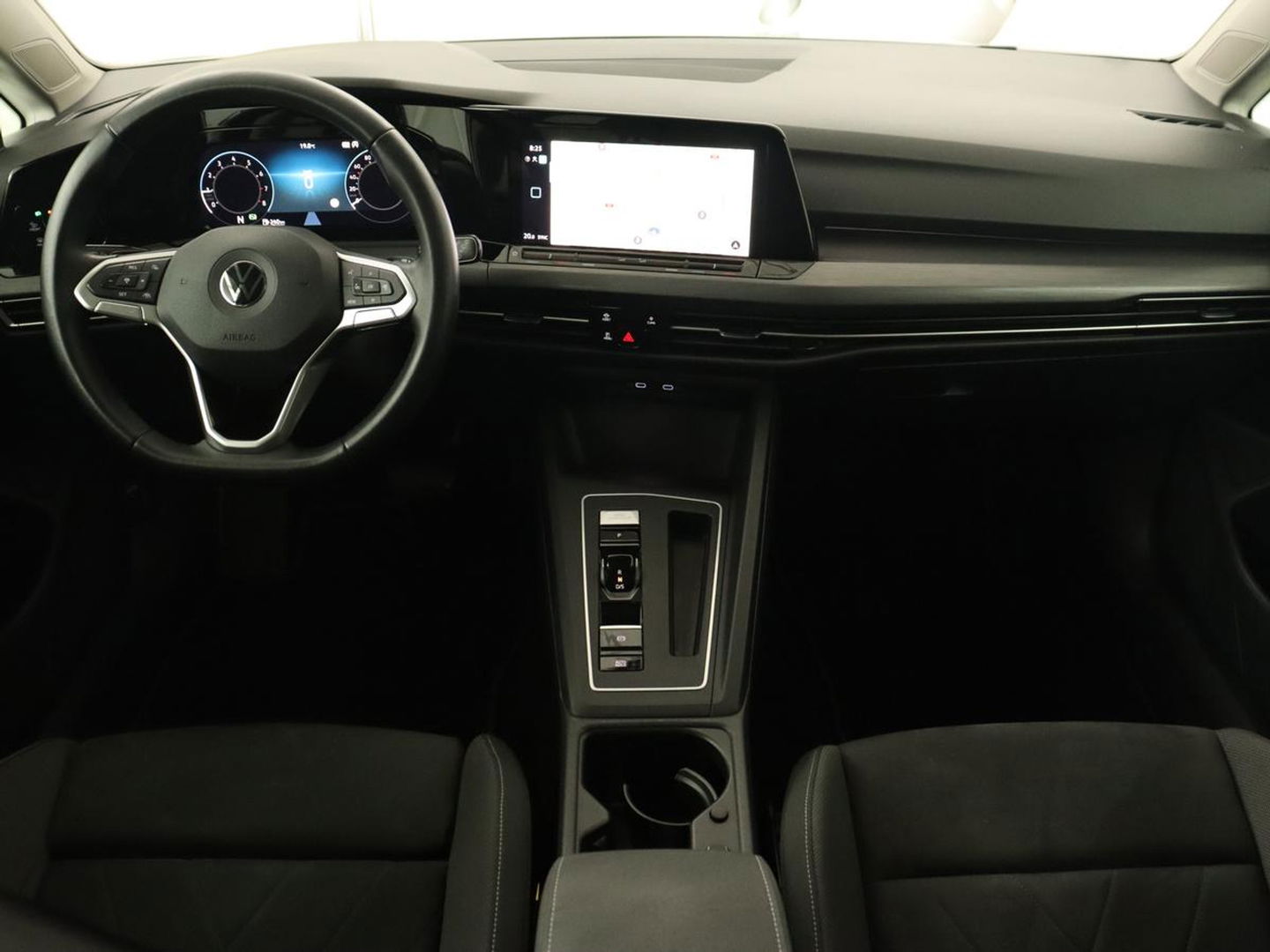 Volkswagen Golf 1.5 eTSI Style | Panoramadak | Automaat 1.5 eTSI Style | Panoramadak | Automaat | Navigatie | Memory | Adaptive cruise | Camera | Park assist | Carplay | Sfeerverlichting | Lane assist