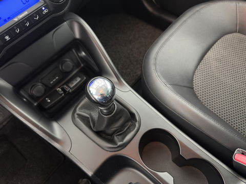 Hyundai ix35 1.7 CRDi Active *LEATHER-FABRIC | NAVI-FULLMAP | CAMERA | KEYLESS | ECC | CRUISE | COMFORT-SEATS | PRIVACY-GLASS | 17''ALU*