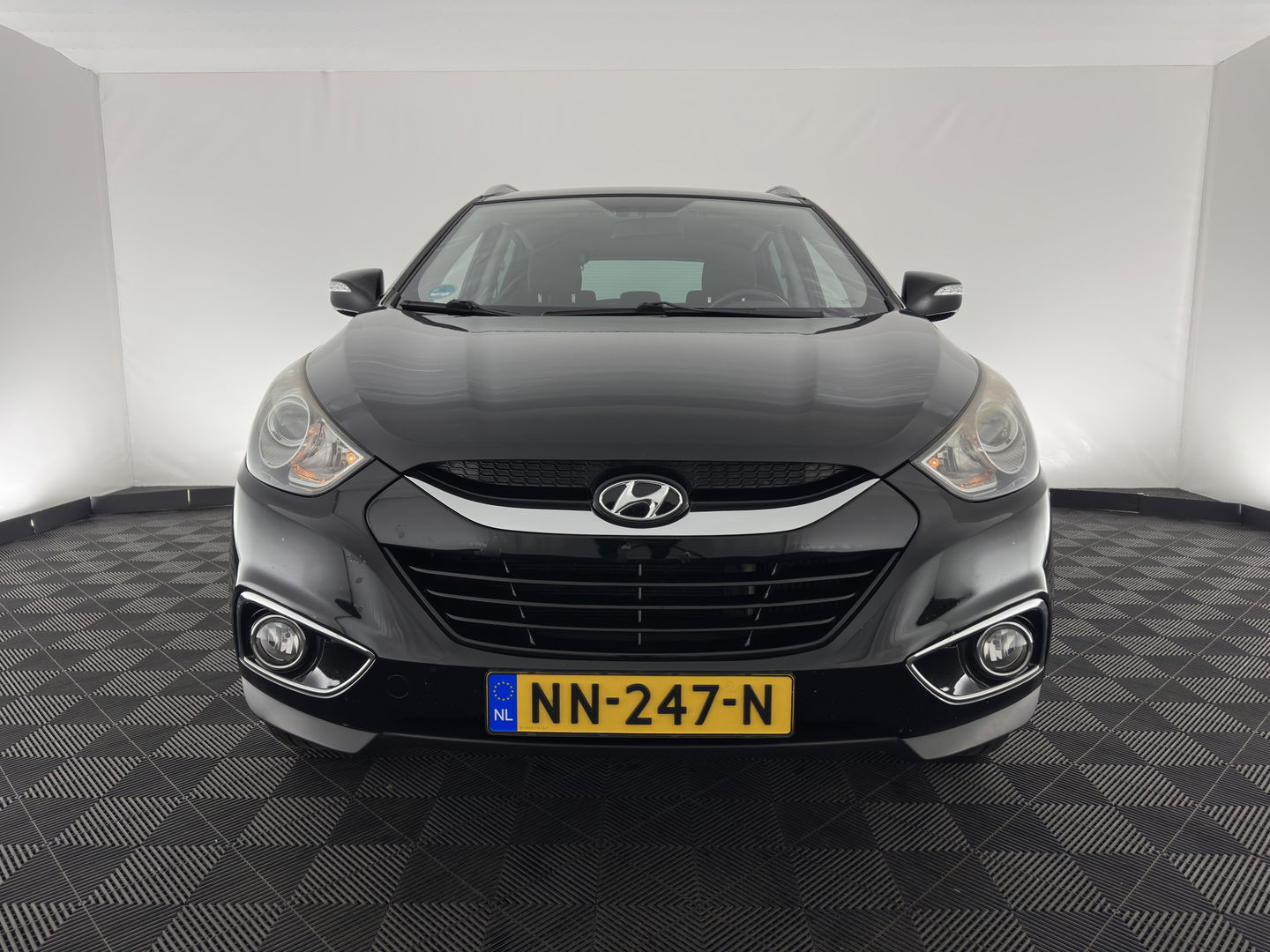 Hyundai ix35 1.7 CRDi Active *LEATHER-FABRIC | NAVI-FULLMAP | CAMERA | KEYLESS | ECC | CRUISE | COMFORT-SEATS | PRIVACY-GLASS | 17''ALU*