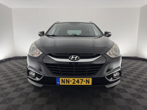Hyundai ix35 1.7 CRDi Active *LEATHER-FABRIC | NAVI-FULLMAP | CAMERA | KEYLESS | ECC | CRUISE | COMFORT-SEATS | PRIVACY-GLASS | 17''ALU*