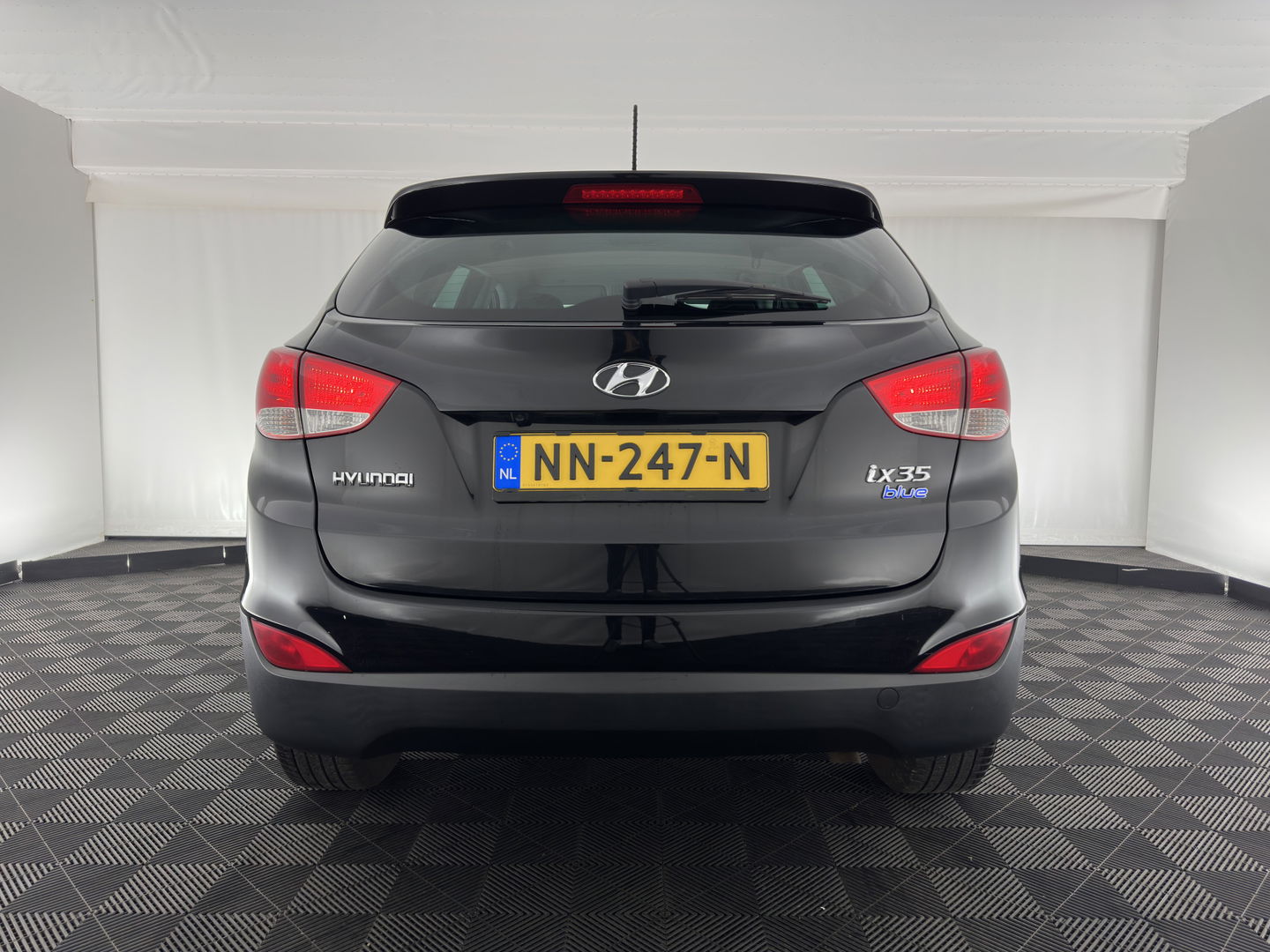 Hyundai ix35 1.7 CRDi Active *LEATHER-FABRIC | NAVI-FULLMAP | CAMERA | KEYLESS | ECC | CRUISE | COMFORT-SEATS | PRIVACY-GLASS | 17''ALU*
