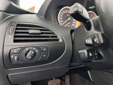 BMW 6 Serie Cabrio 650i Aut. *LUXURY-LEATHER | BI-XENON | MEMORY-PACK | SHIFT-PADDLES | HEATED-SPORTSEATS | KEYLESS | NAVI-FULLMAP | ECC | HEAD-UP | PDC | CRUISE | AIRSCARF | 19''ALU*