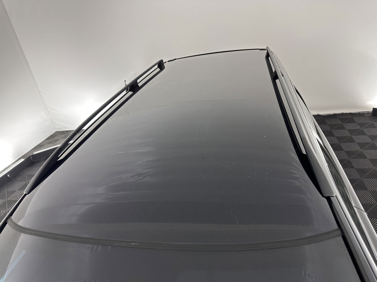 Volvo V70 2.4 Momentum Aut. *LUXURT-LEATHER | HEATED-COMFORTSEATS | ECC | CRUISE | 17''ALU | TOWBAR*