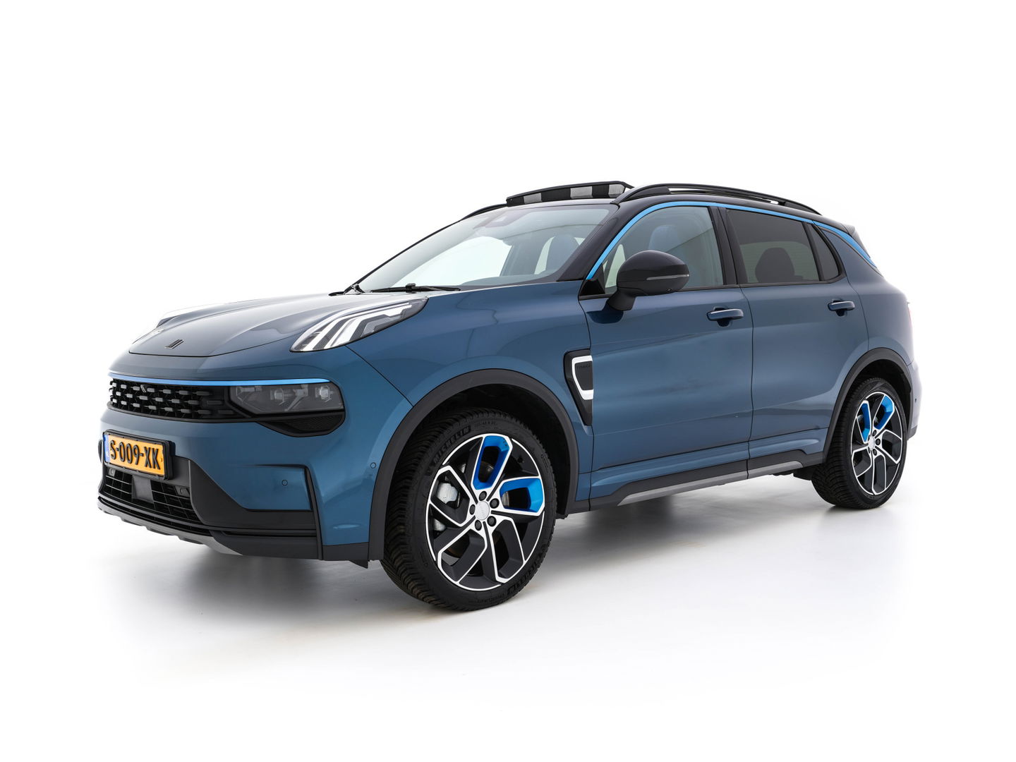 Lynk & Co 01 1.5 (INCL-BTW) Aut. *PANO | FULL-LED | ADAPTIVE-CRUISE | MICROFIBRE | BLIND-SPOT | MEMORY-PACK | DIGI-COCKPIT | HEATED-SPORTSEATS | TOPVIEW | KEYLESS | DAB+ | NAVI-FULLMAP |  ECC | AMBIENT-LIGHT