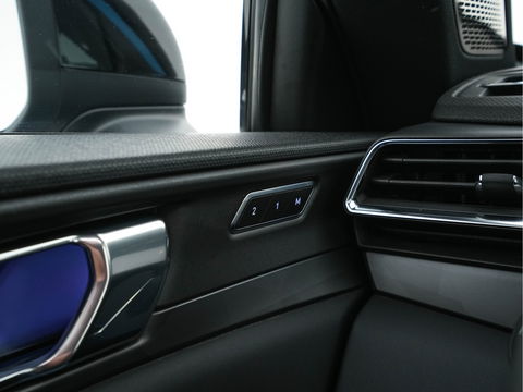 Lynk & Co 01 1.5 (INCL-BTW) Aut. *PANO | FULL-LED | ADAPTIVE-CRUISE | MICROFIBRE | BLIND-SPOT | MEMORY-PACK | DIGI-COCKPIT | HEATED-SPORTSEATS | TOPVIEW | KEYLESS | DAB+ | NAVI-FULLMAP |  ECC | AMBIENT-LIGHT