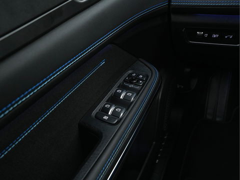 Lynk & Co 01 1.5 (INCL-BTW) Aut. *PANO | FULL-LED | ADAPTIVE-CRUISE | MICROFIBRE | BLIND-SPOT | MEMORY-PACK | DIGI-COCKPIT | HEATED-SPORTSEATS | TOPVIEW | KEYLESS | DAB+ | NAVI-FULLMAP |  ECC | AMBIENT-LIGHT