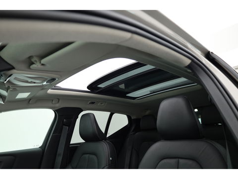 Volvo XC40 1.5 T5 Recharge Inscription | Pano-dak | Leer | 21 inch | Stoel + stuurverw. | camera |