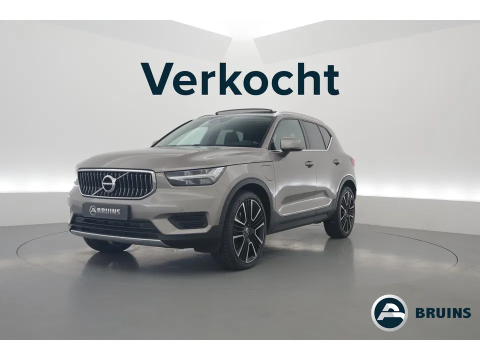 Volvo XC40 1.5 T5 Recharge Inscription | Pano-dak | Leer | 21 inch | Stoel + stuurverw. | camera |