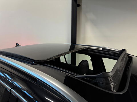 Volkswagen Tiguan 1.5 eTSI R-Line Edition PANO KEYLESS
