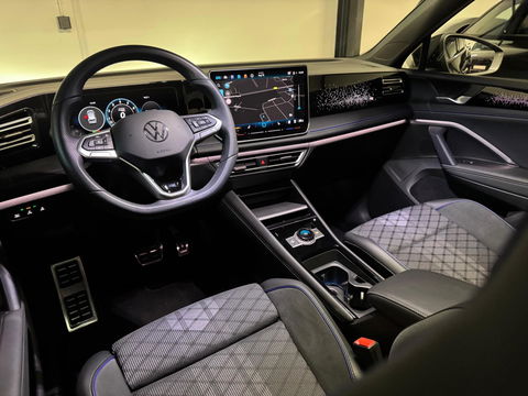 Volkswagen Tiguan 1.5 eTSI R-Line Edition PANO KEYLESS