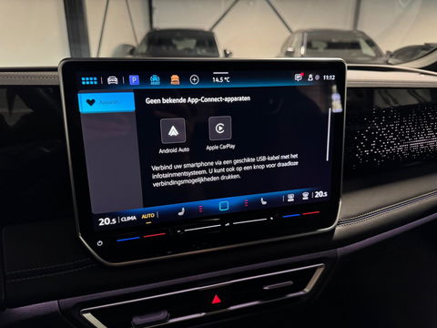 Volkswagen Tiguan 1.5 eTSI R-Line Edition PANO KEYLESS