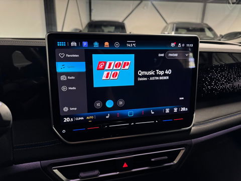 Volkswagen Tiguan 1.5 eTSI R-Line Edition PANO KEYLESS