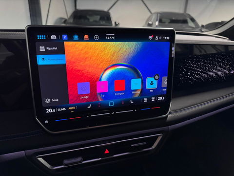 Volkswagen Tiguan 1.5 eTSI R-Line Edition PANO KEYLESS