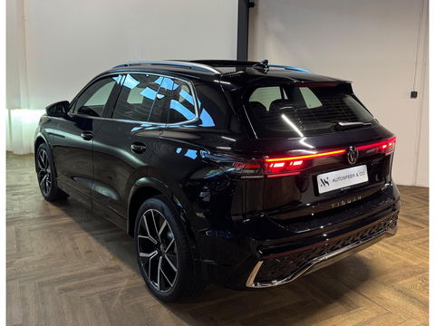 Volkswagen Tiguan 1.5 eTSI R-Line Edition PANO KEYLESS