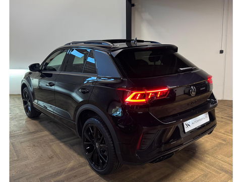 Volkswagen T-Roc 1.5 TSI R-Line Edition PANO KEYLESS