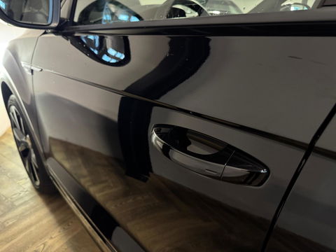 Volkswagen T-Roc 1.5 TSI R-Line Edition PANO KEYLESS