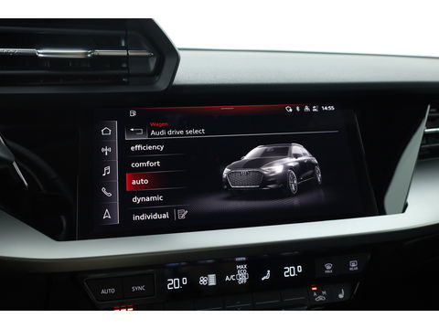 Audi A3 Sportback 45 TFSI e S Line | Pano | Navi | Keyless | Elek. Achterklep | Stoelverw. | Apple CarPlay