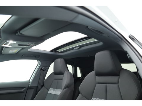 Audi A3 Sportback 45 TFSI e S Line | Pano | Navi | Keyless | Elek. Achterklep | Stoelverw. | Apple CarPlay