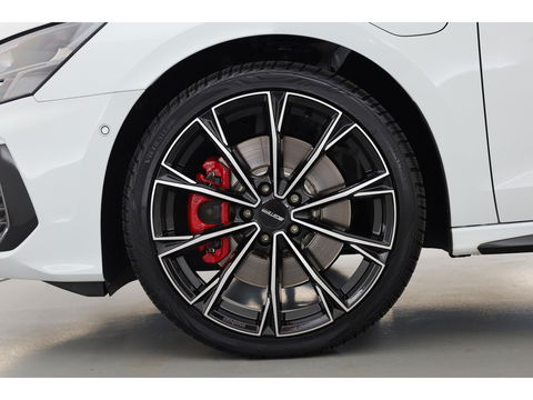 Audi A3 Sportback 45 TFSI e S Line | Pano | Navi | Keyless | Elek. Achterklep | Stoelverw. | Apple CarPlay