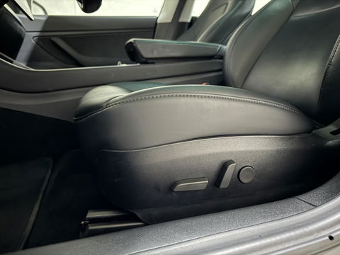 Tesla Model 3 Long Range AWD 75 kWh Autopilot Pano NAP