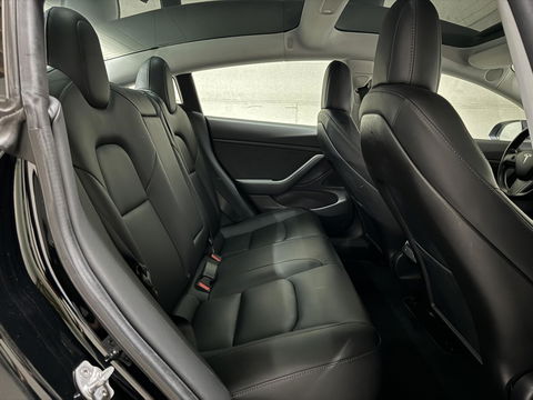 Tesla Model 3 Long Range AWD 75 kWh Autopilot Pano NAP