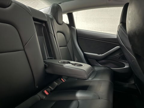 Tesla Model 3 Long Range AWD 75 kWh Autopilot Pano NAP