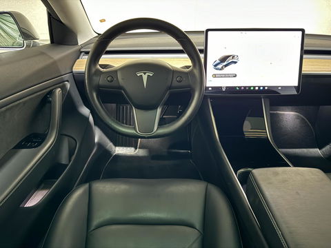 Tesla Model 3 Long Range AWD 75 kWh Autopilot Pano NAP