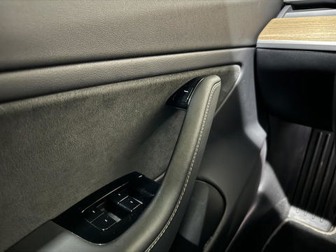 Tesla Model 3 Long Range AWD 75 kWh Autopilot Pano NAP