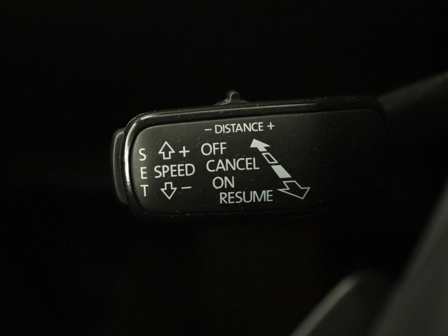 Škoda Superb Combi 1.4 TSI iV Business Edition | Automaat | Climate control | Adaptive control | LED | Stoelverwarming | Camera | Navigatie | Carplay | PHEV