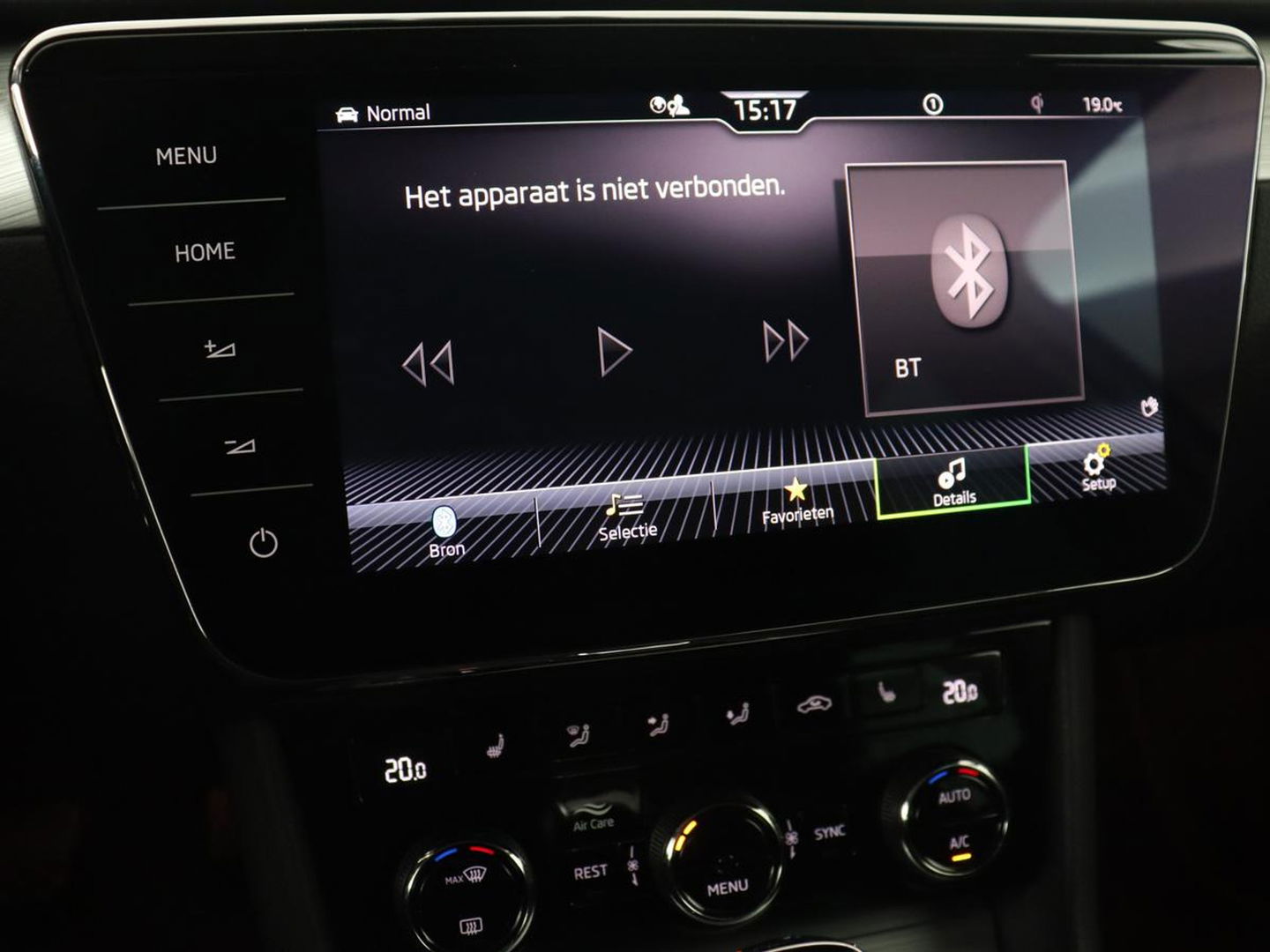 Škoda Superb Combi 1.4 TSI iV Business Edition | Automaat | Climate control | Adaptive control | LED | Stoelverwarming | Camera | Navigatie | Carplay | PHEV