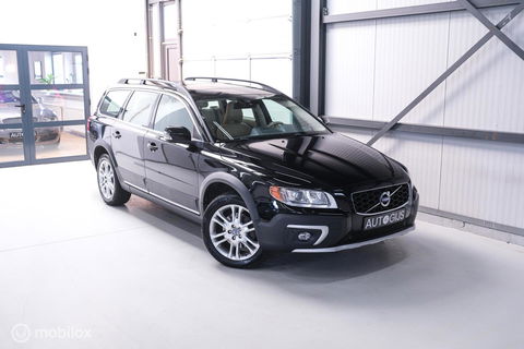 Volvo XC70 2.4 D5 Summum AWD | Schuifdak | LED | Leder | Trekhaak | Navigatie | Rijklaarprijs |