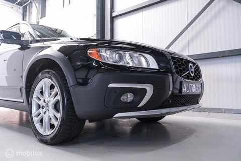 Volvo XC70 2.4 D5 Summum AWD | Schuifdak | LED | Leder | Trekhaak | Navigatie | Rijklaarprijs |