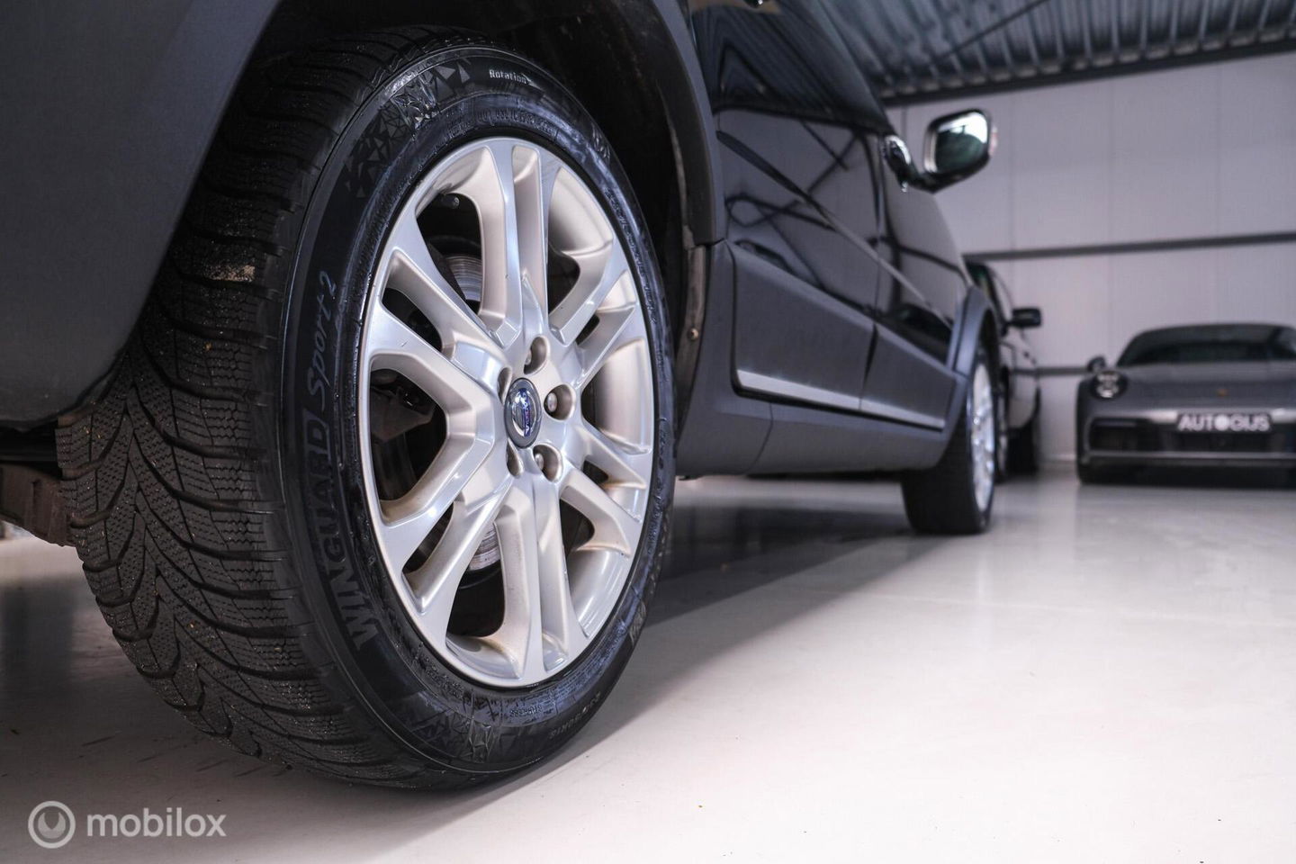 Volvo XC70 2.4 D5 Summum AWD | Schuifdak | LED | Leder | Trekhaak | Navigatie | Rijklaarprijs |